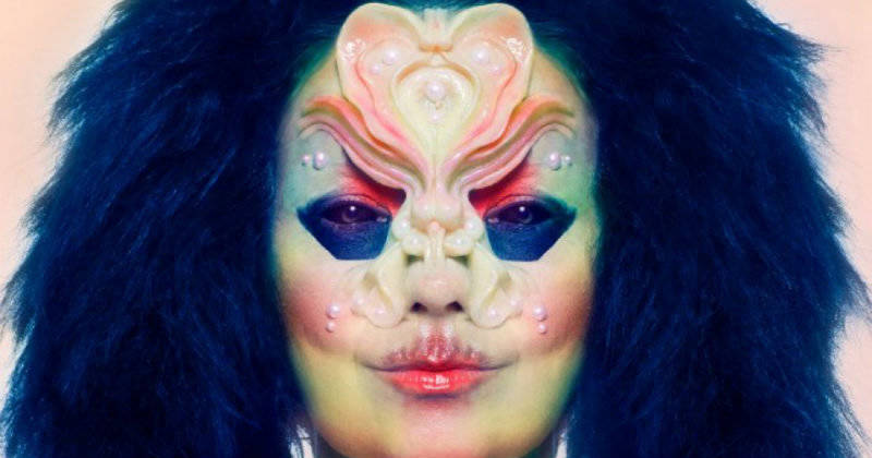 Redescubra la magia de Björk en su nuevo videoclip ‘Arisen My Senses’