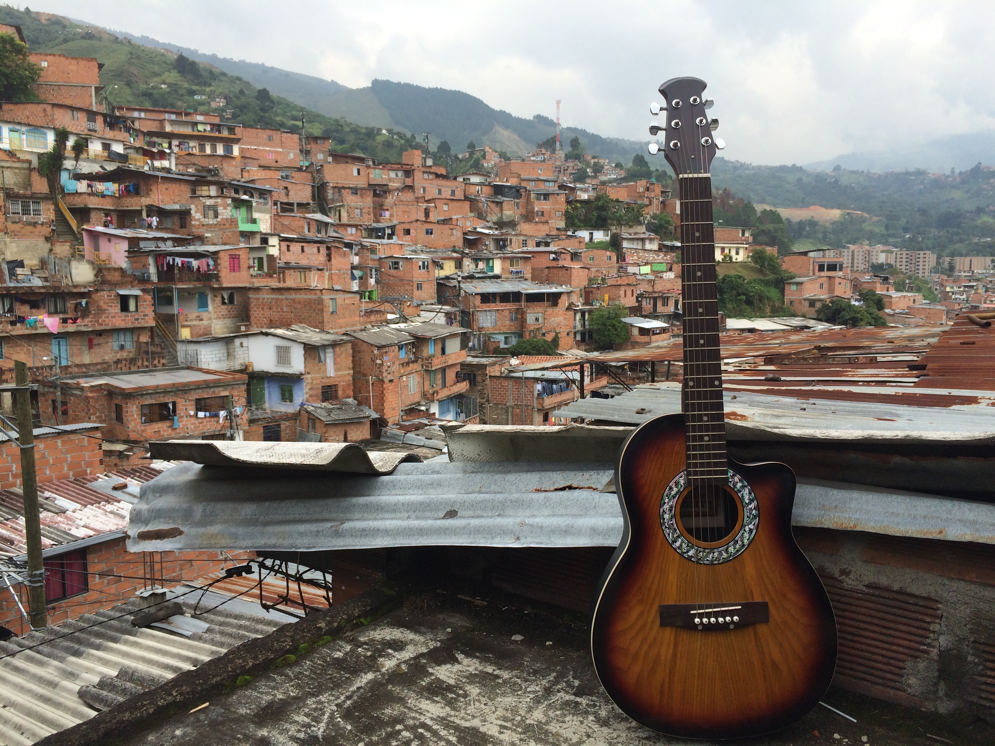 Escuchen 7 canciones que hablan de Medellín