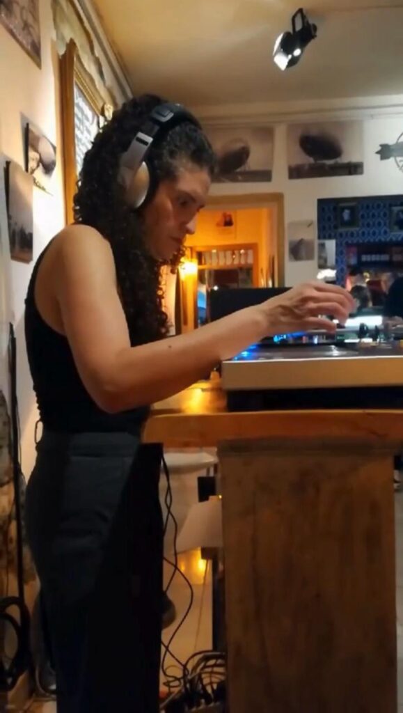 Caro Dávila también estará presente en el Bazar de la Música 2025